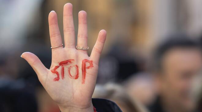 Fare guerra alle donne