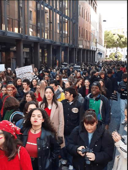 UOMINI IN SCARPE ROSSE – Contro la violenza sulle donne