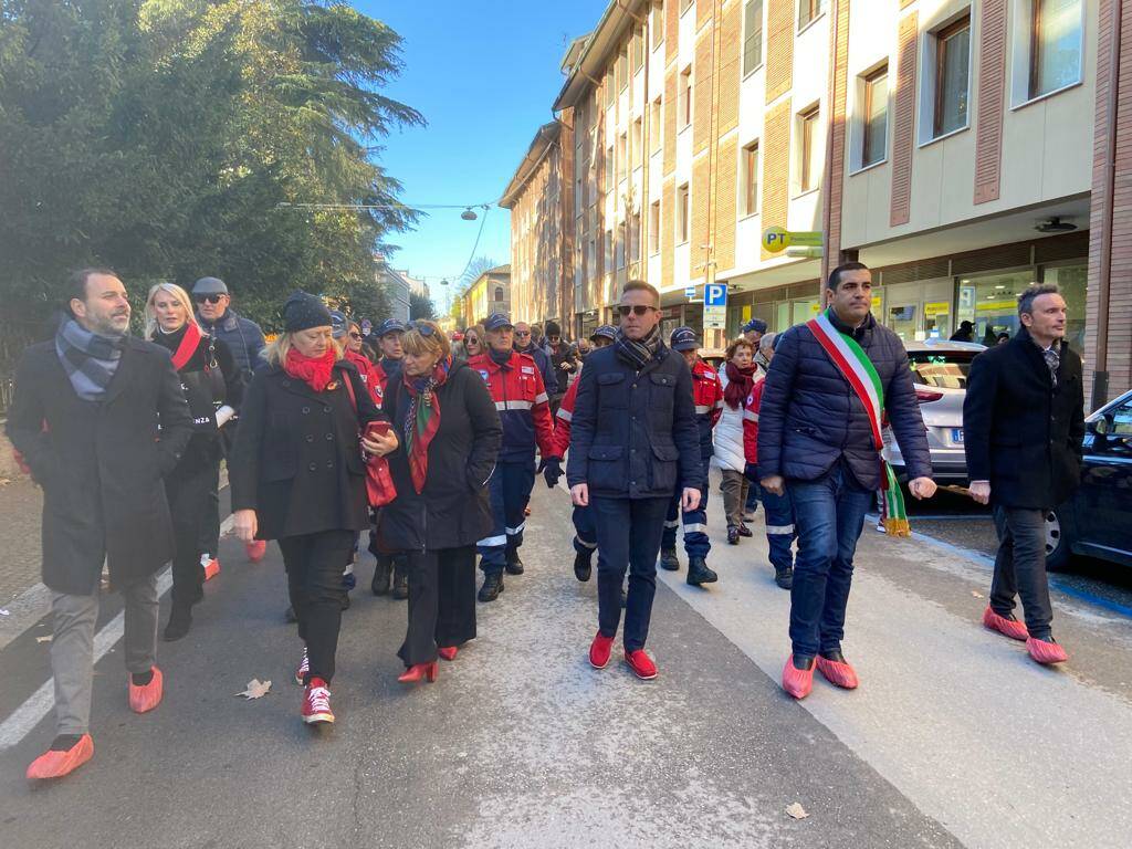 UOMINI IN SCARPE ROSSE – IL VIDEO